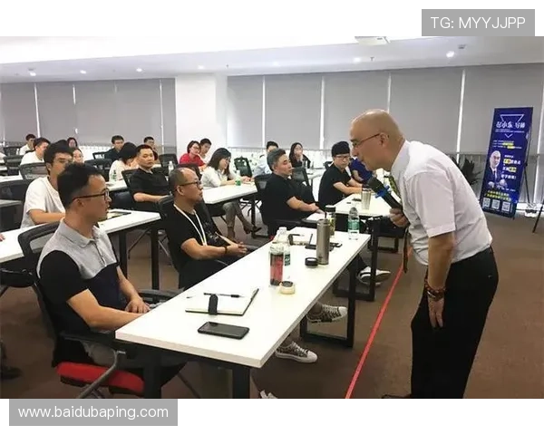 掌握发财圈：网络游戏行业盈利模式详解与实战技巧